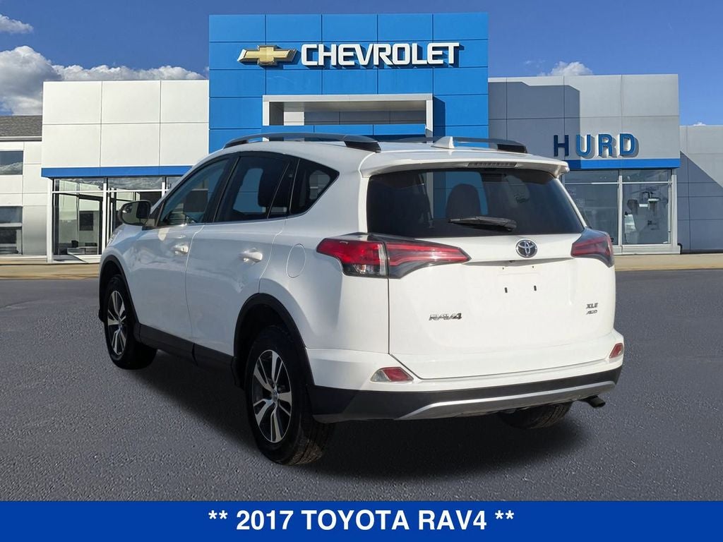 2017 Toyota RAV4 LE