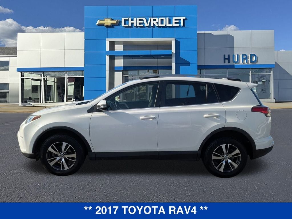 2017 Toyota RAV4 LE