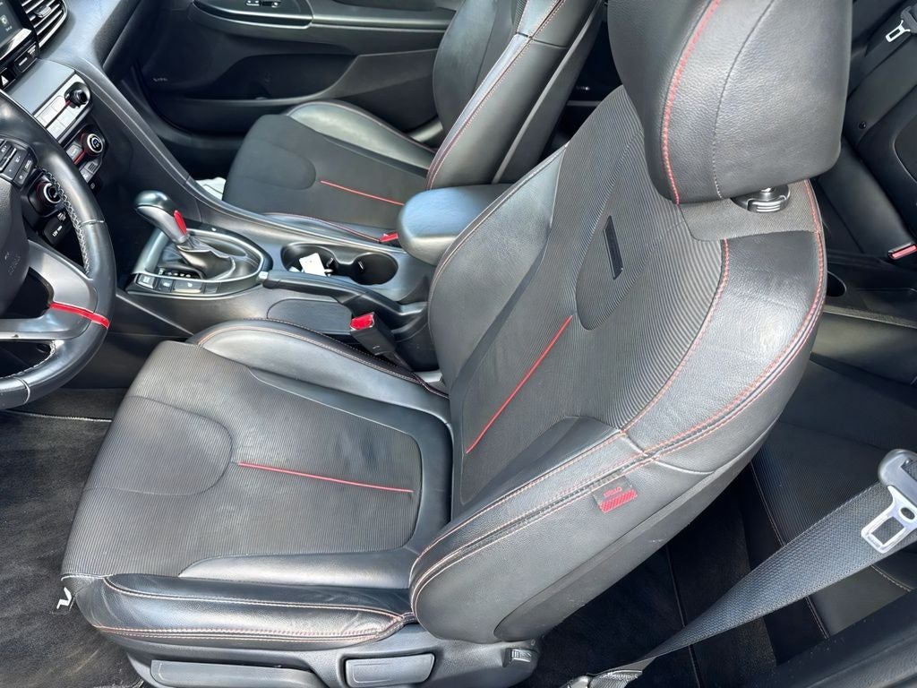 2020 Hyundai Veloster 2.0 Premium