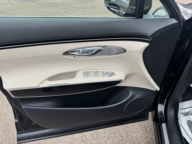 2023 Genesis GV70 2.5T