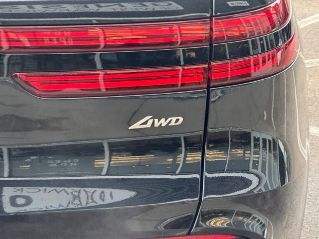 2023 Genesis GV70 2.5T