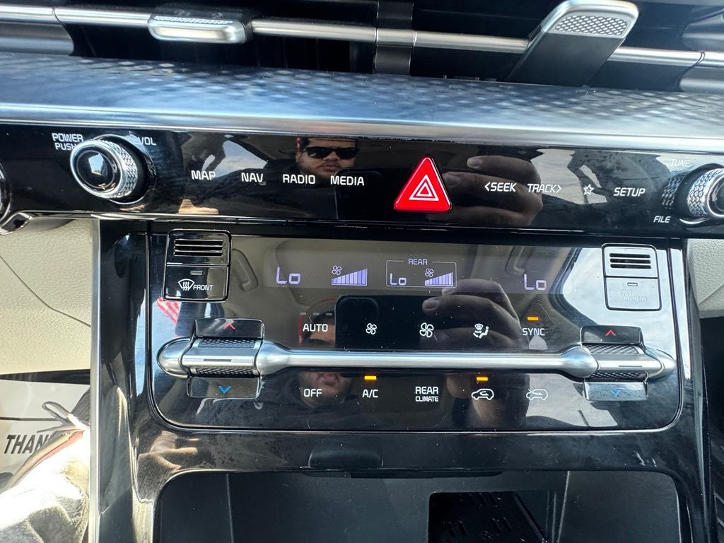 2024 Kia Carnival SX Prestige