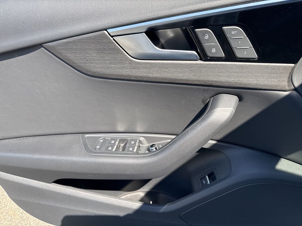 2021 Audi A4 45 S line Premium quattro